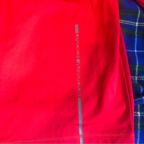 Under armour Mens ‘all season gear’ zip up - Picture 4 of 6